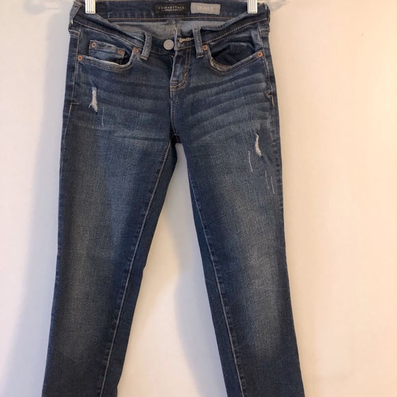 Aeropostale Jeans - Picture 1 of 4